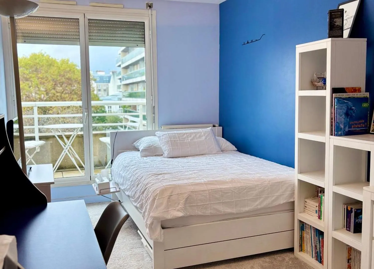Chambre Calme Et Lumineuse En Plein Coeur De Párizs
